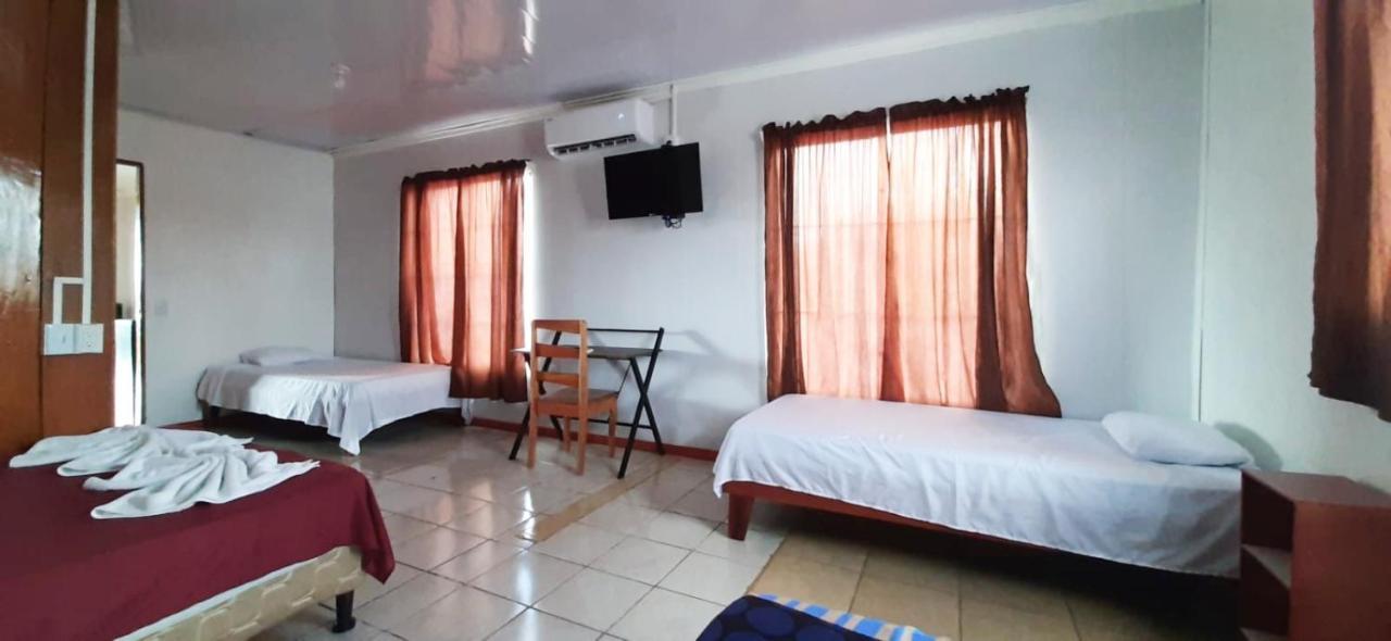 Apartamentos Villa Arenal #3 La Fortuna Exterior photo